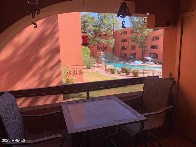 Foto del edificio - 4303 E Cactus Rd