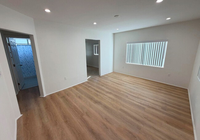 Building Photo - 4228 W 160th St