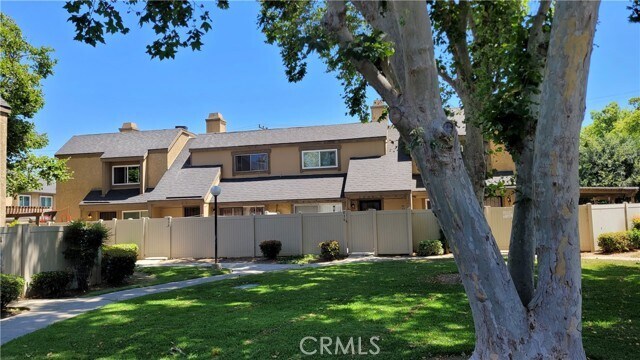Foto principal - 838 Sparrow Ln