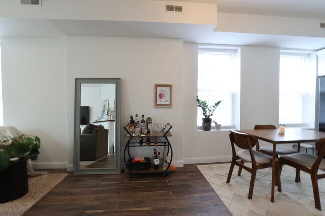 Building Photo - Welcome Home!