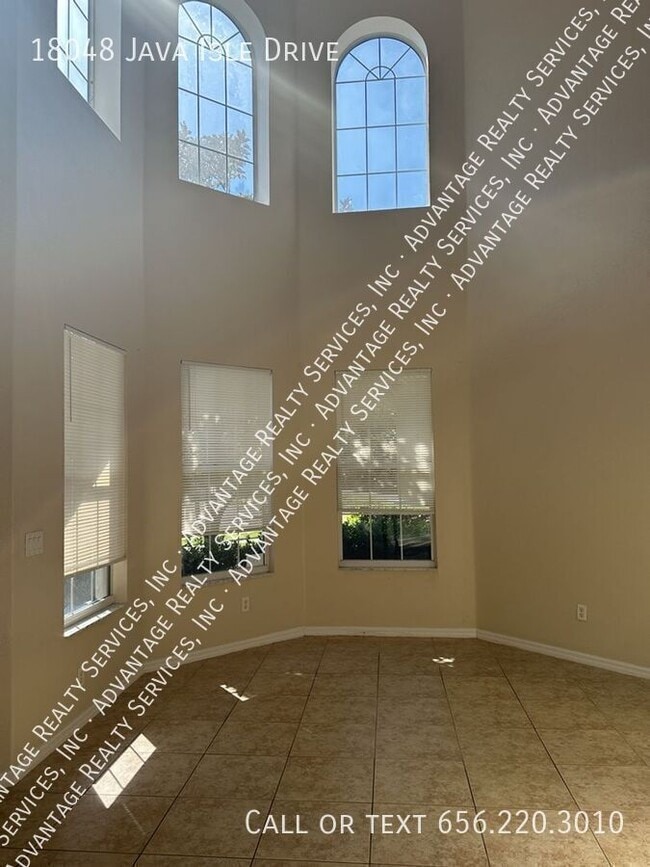 Building Photo - 18048 Java Isle Dr