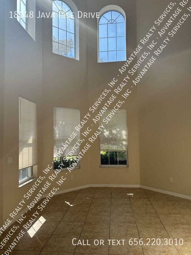 Foto del edificio - 18048 Java Isle Dr