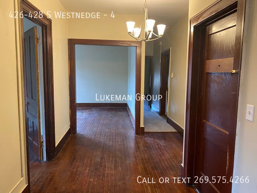 Primary Photo - 426-428 S Westnedge #4 - 2 Bed/1 Bath Unit...
