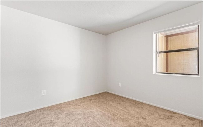 Foto del edificio - Cute, clean 2 bed / 1 bath in Northeast Pa...