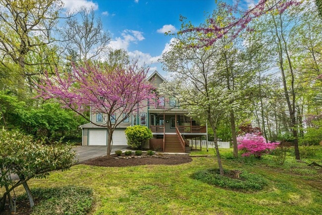Photo - 6013 Selvyn Rd House
