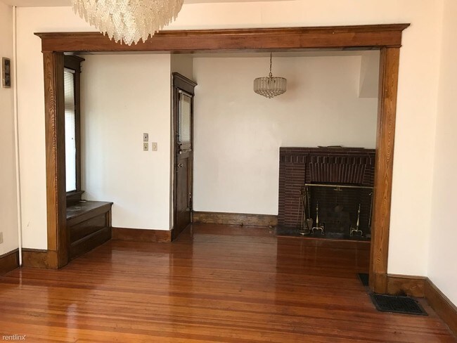 Building Photo - 2 br, 1 bath House - 575 Whalley Ave Unit 1