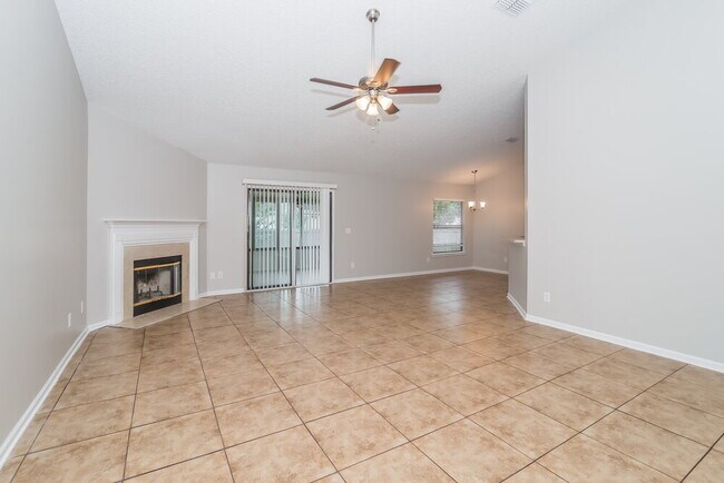 Foto del edificio - 14031 Ridgewick Dr