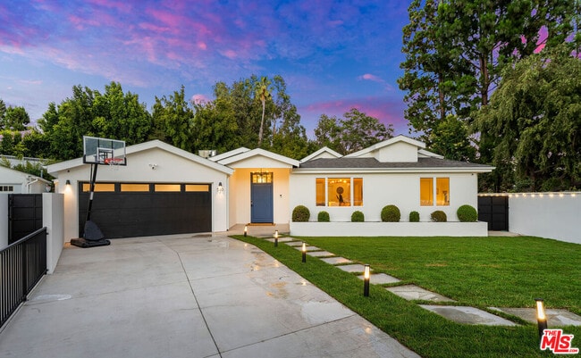 Foto del edificio - 530 S Bentley Ave