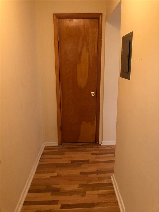 Foto del edificio - 208 Willow Ave