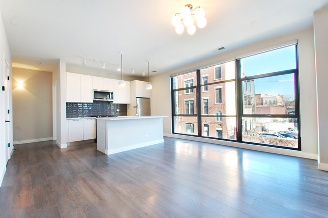 Foto del edificio - 1550 N Wieland St