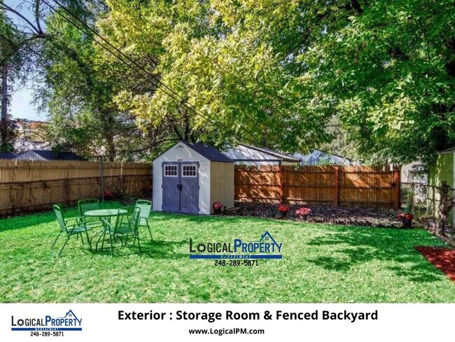 Building Photo - 3 Bed/1 Bath Ranch w/ Fridge, Stove, Dishw...