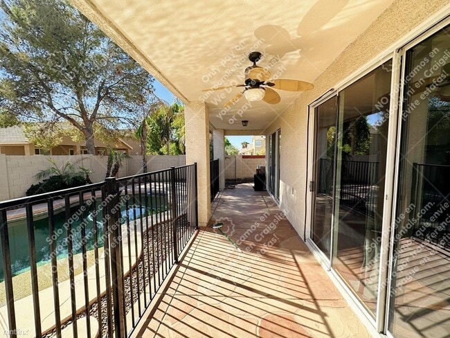 Building Photo - 4 br, 3.5 bath House - 13551 W San Juan Ave