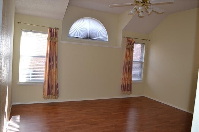 Building Photo - 8308 Fountain Ridge Dr