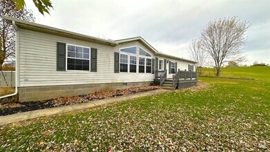 Building Photo - 84900 Snyder Rd