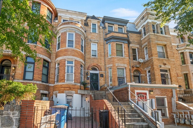 Foto del edificio - 223 Florida Ave NW