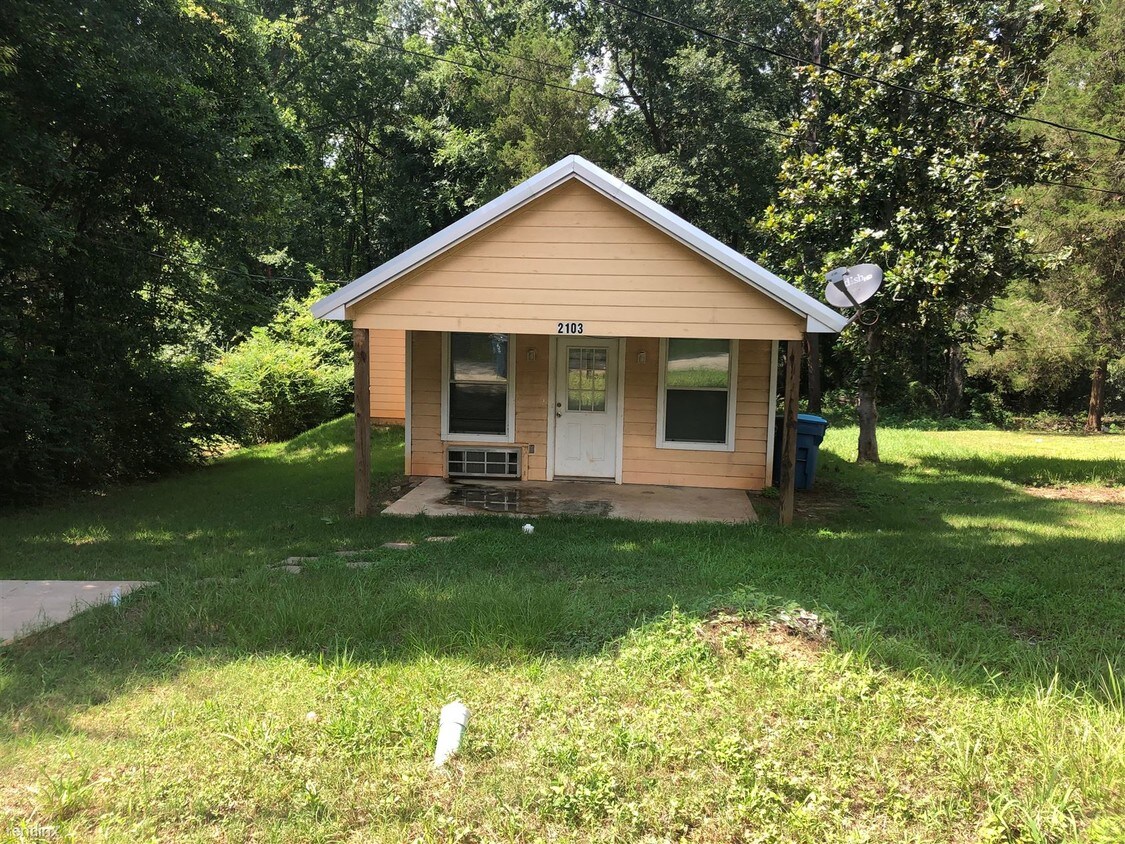 Primary Photo - 2 br, 1 bath House - 2103 Ark St