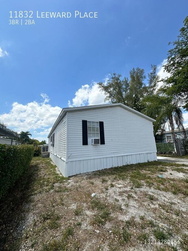 Foto del edificio - 11832 Leeward Pl