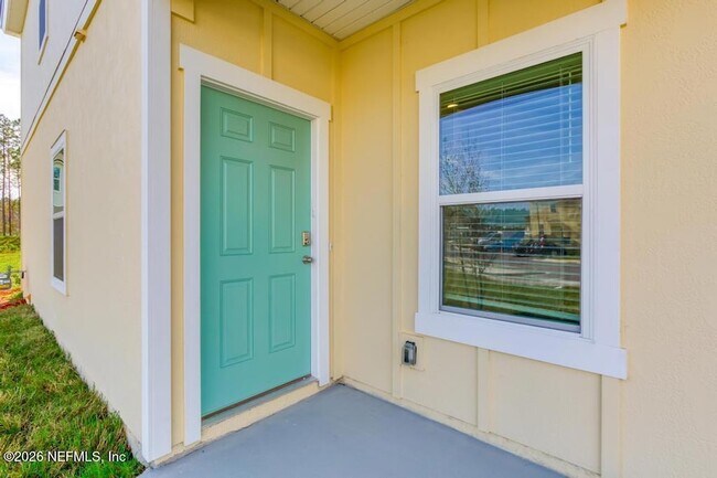 Building Photo - 21 Temple Dr