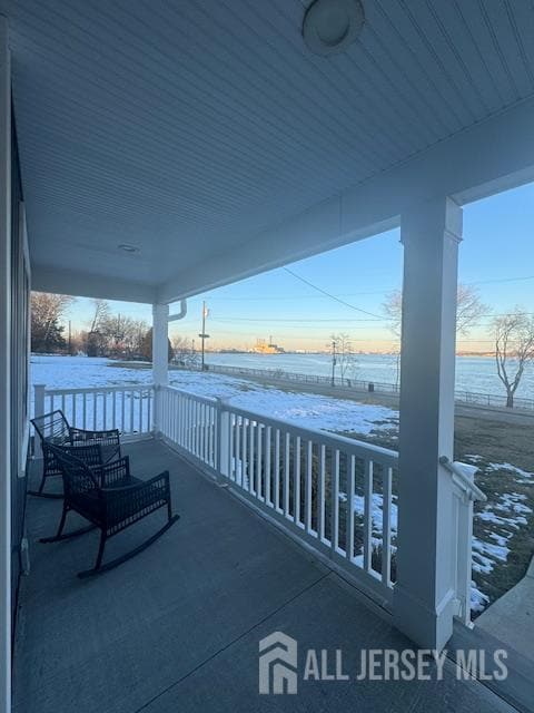 Building Photo - 354 Cliff Rd