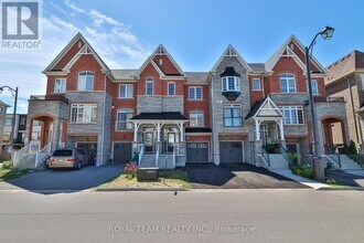 Building Photo - 25 Sandwell St