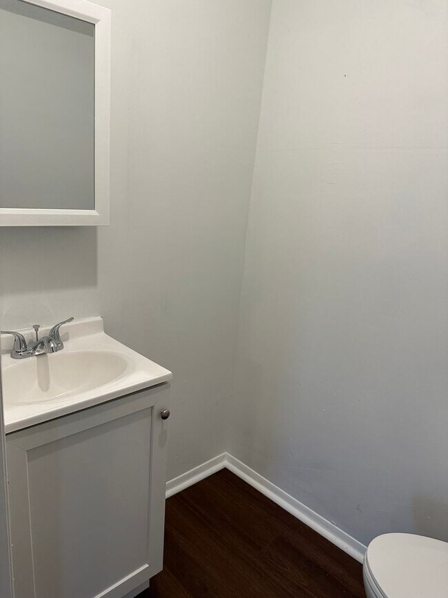 Foto del edificio - 3101 Oliver St