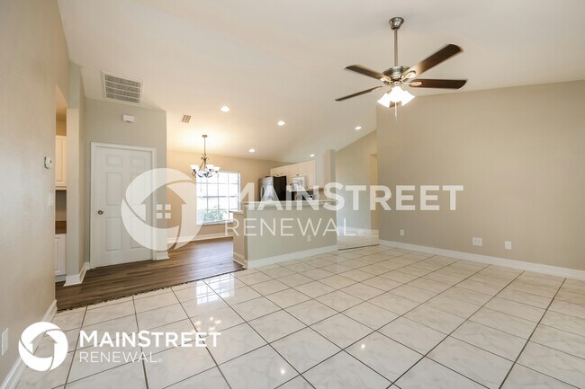 Foto del edificio - 3317 18th St W