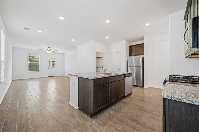 Building Photo - 23046 True Fortune Dr