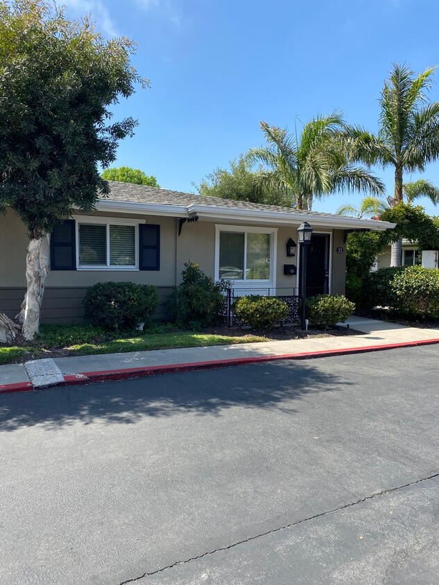 Primary Photo - 2-Bedroom Costa Mesa Condo with Pool Acces...