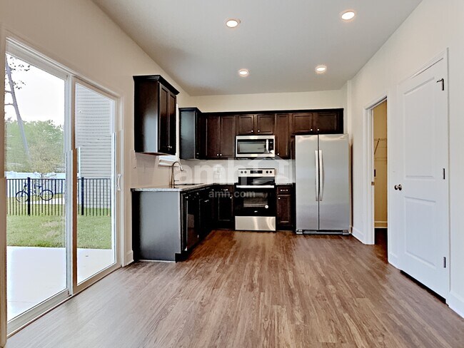 Foto del edificio - 2942 Calebs Cove Way