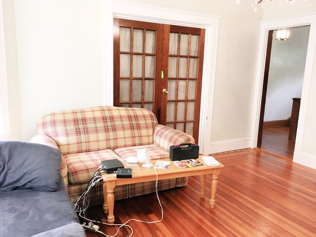 Living room - 7 Egan Way