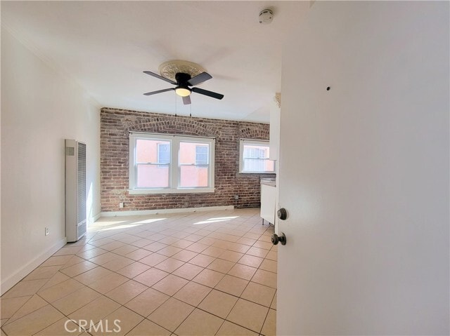 Foto del edificio - 635 Elm Ave