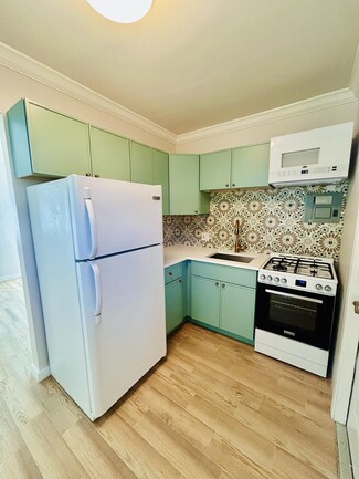 Building Photo - 18 S K St