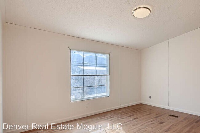 Foto del edificio - 5325 Allison St