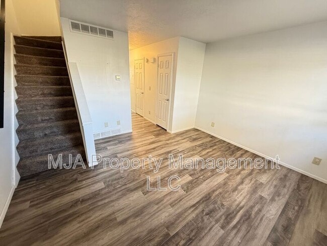 Building Photo - 1413 W 1650 N