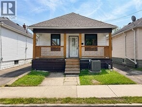Building Photo - 250 Weir St N