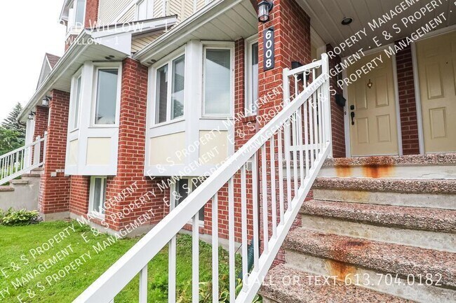 Building Photo - 6008 Red Willow Dr