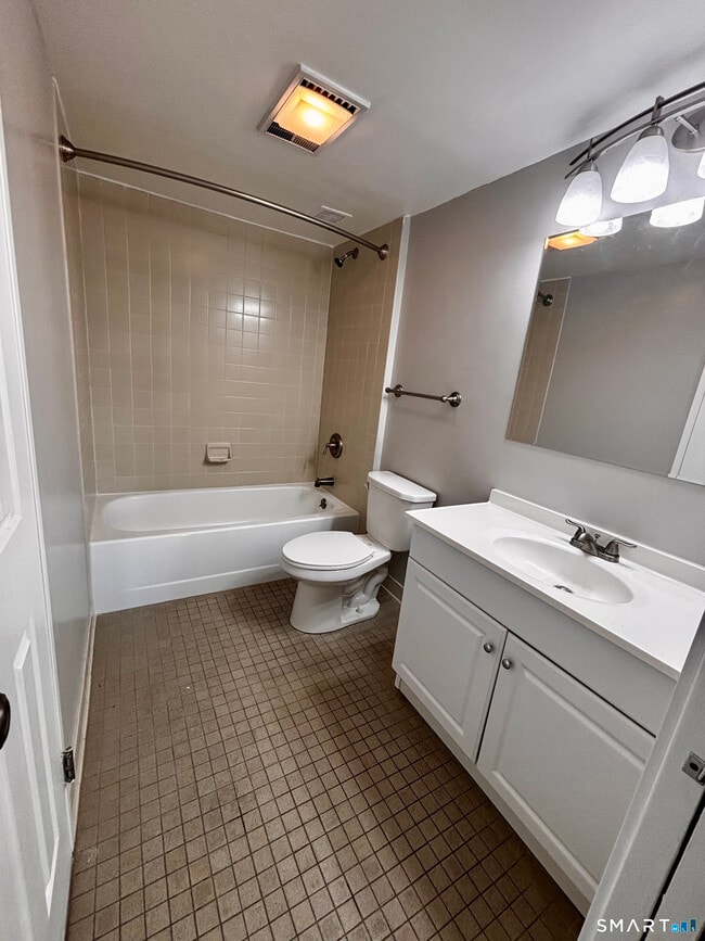 Foto del edificio - 127 Greyrock Pl