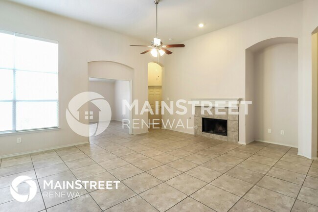 Foto del edificio - 6503 Fairglen Dr