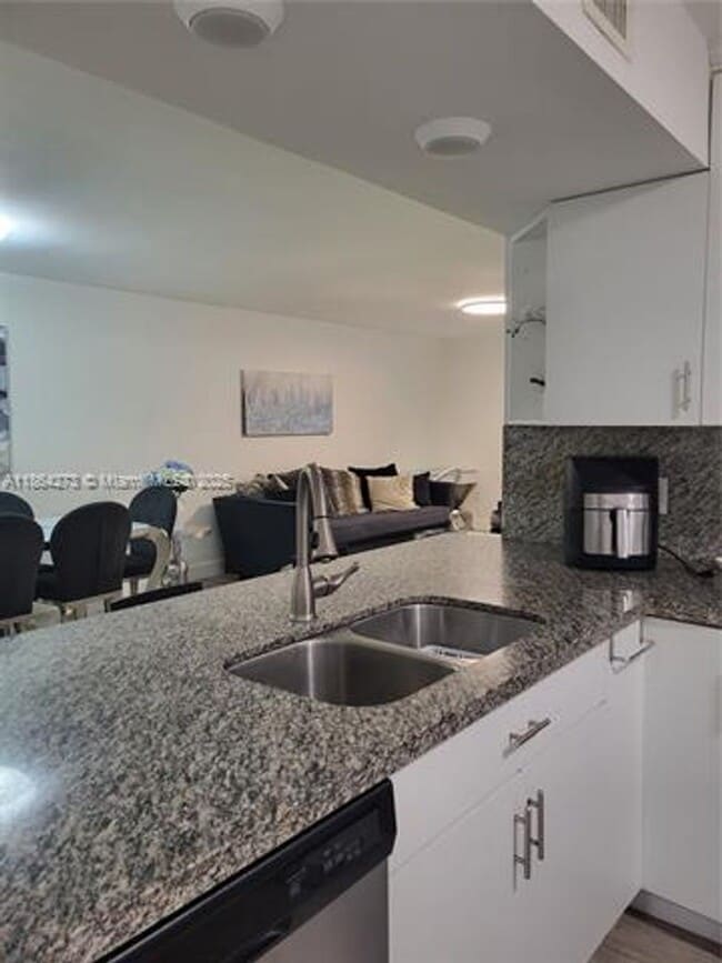 Building Photo - 4555 NW 99th Ave