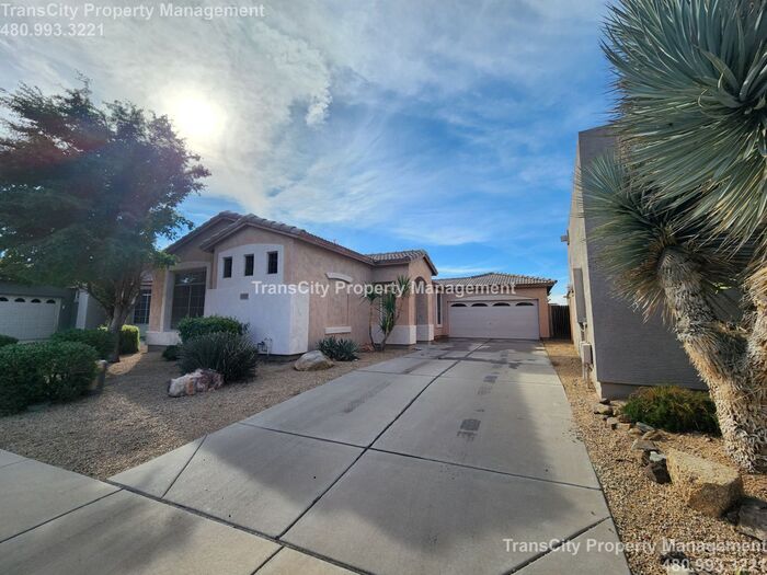 Primary Photo - 2 bed 2 bath home Las Sendas located near ...