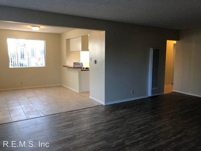 Foto del edificio - 1203 166th St