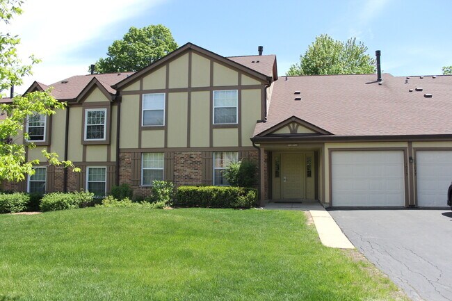 Building Photo - 1071 Auburn Ln