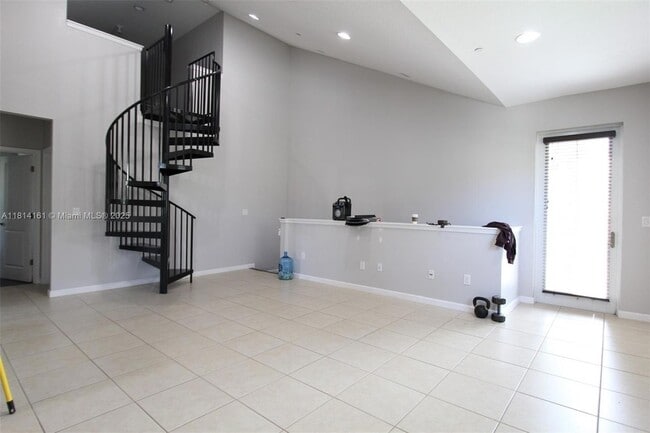 Building Photo - 2927 Cascada Isle Way