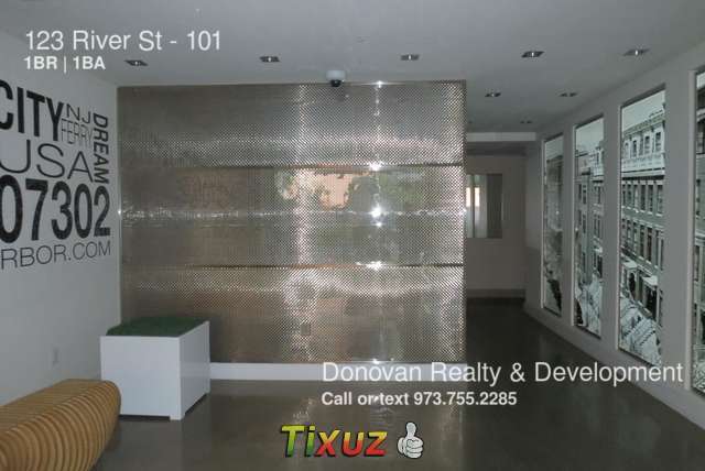 Foto del edificio - 123 River St