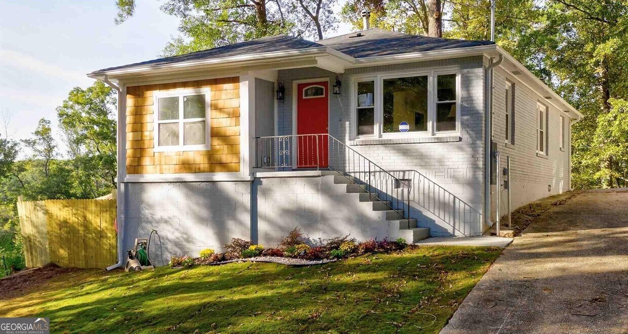 Foto principal - 1017 Margaret Pl NW