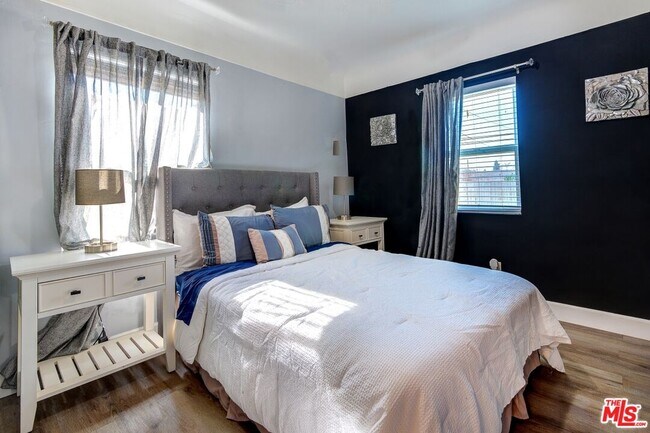 Foto del edificio - 9001 S 5th Ave