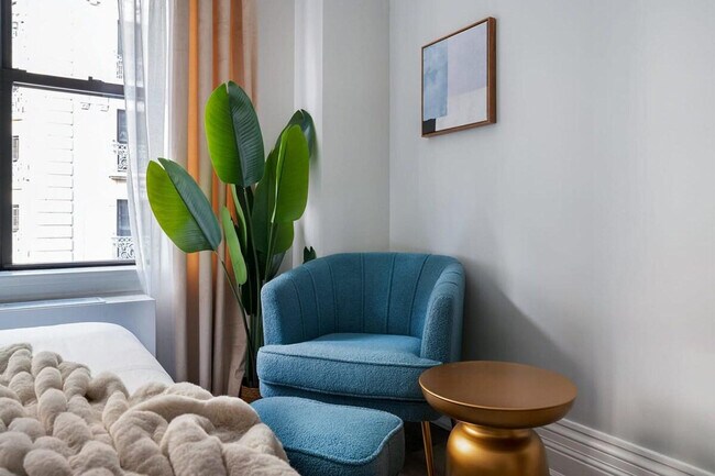 Foto del edificio - 238 W 73rd St