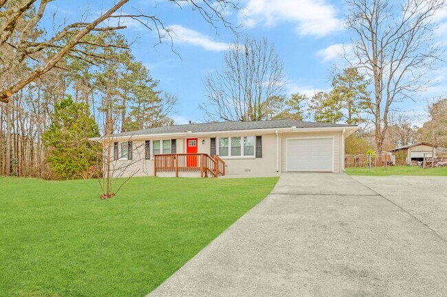 Foto del edificio - 2589 Poplar St