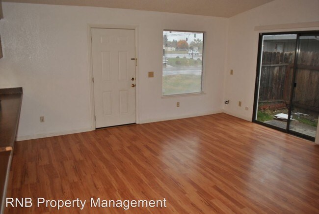 Foto del edificio - 3 br, 2 bath House - 4034 Renick Way