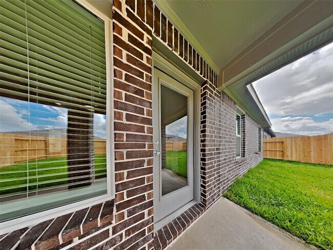 Building Photo - 4981 Blue Beetle Rdg Dr